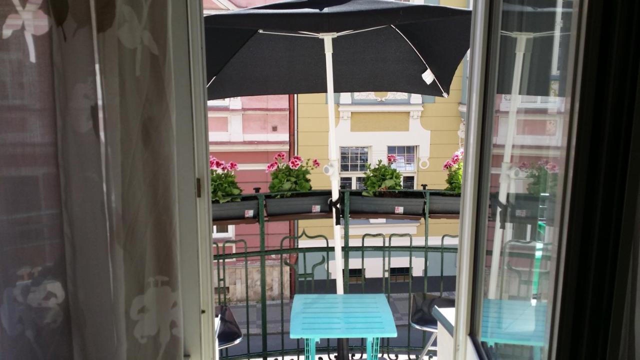 Holiday Apartments Karlovy Vary Bagian luar foto